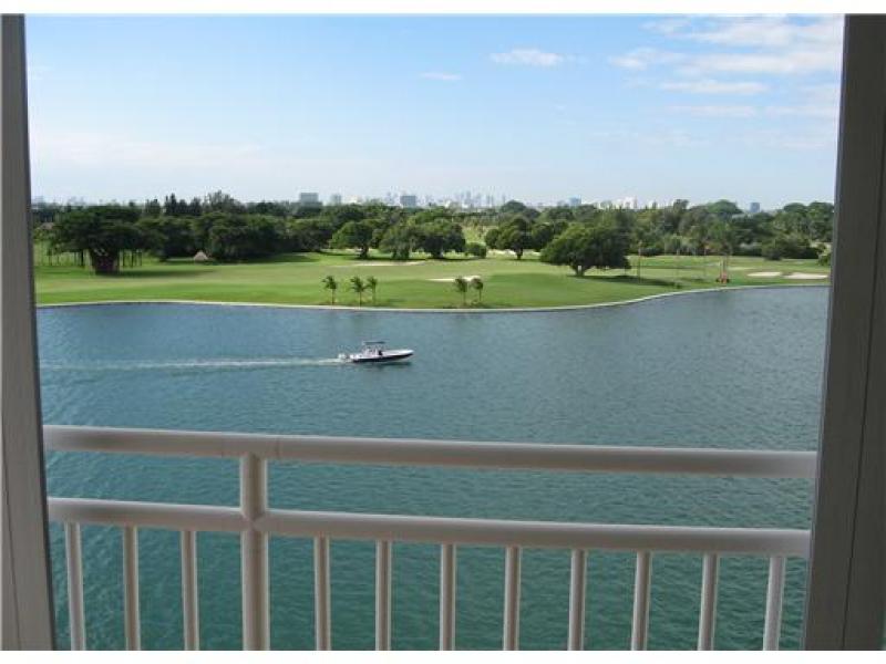 Colony Bay, Bay Harbor Islands property management