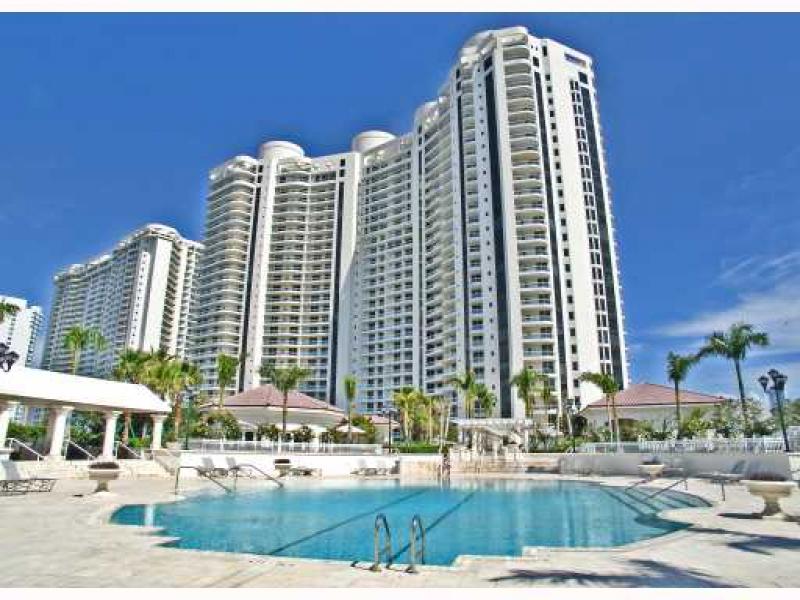 Bella Mare, Aventura property management