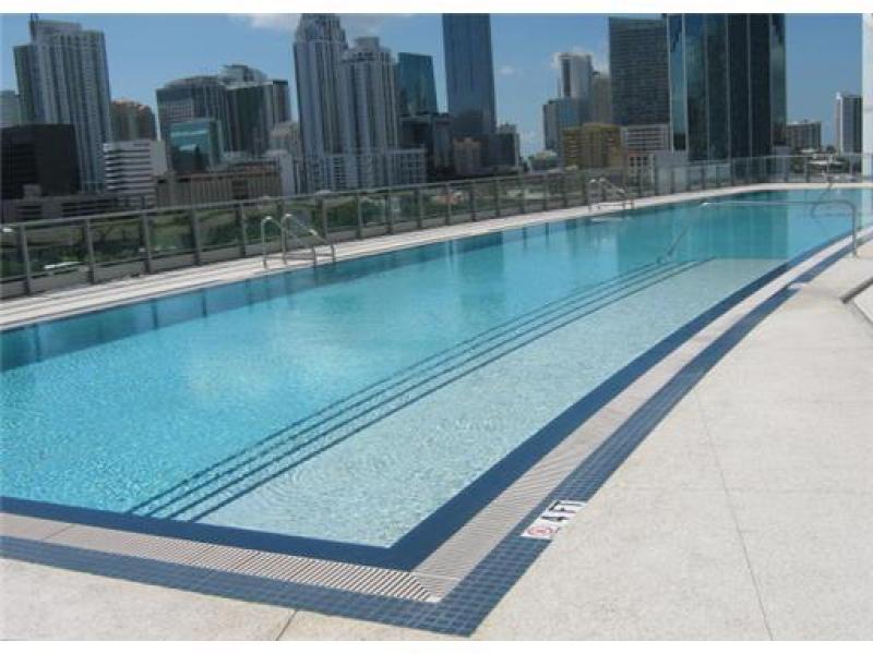 Mint at Riverfront, Brickell property management