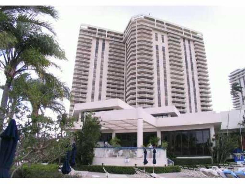 Turnberry Isle, Aventura property management