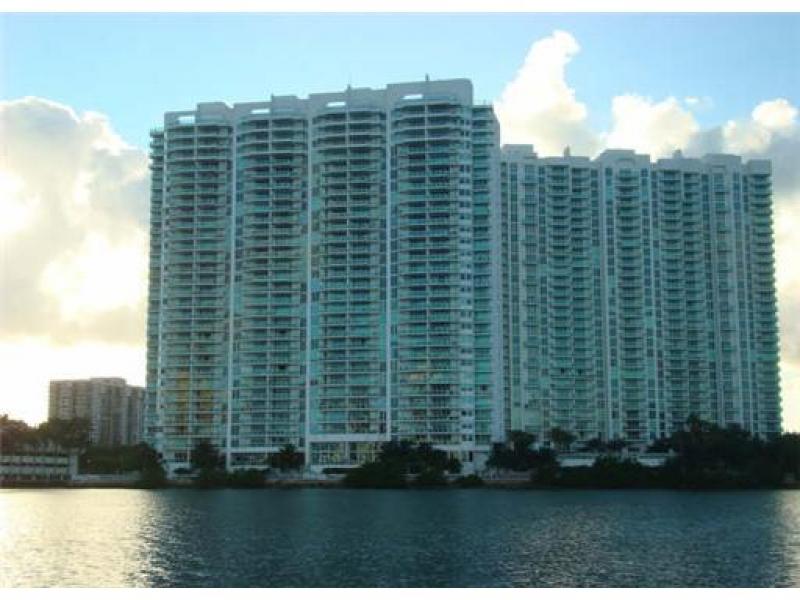 Peninsula I, Aventura property management