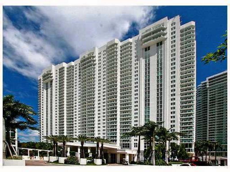 Peninsula II, Aventura property management